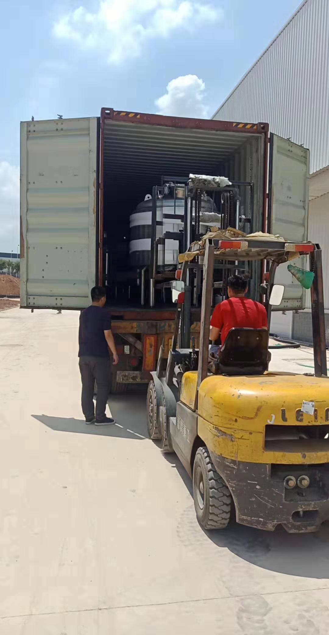 美国1吨精酿好博平台_好博（中国）一站式服务平台发货